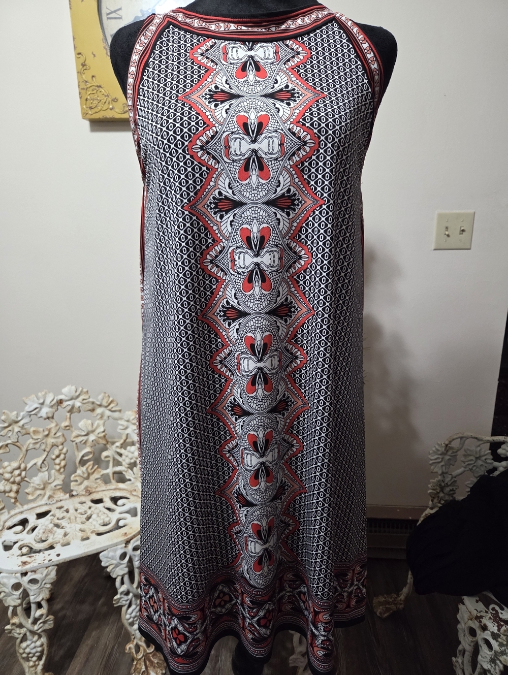 Sleeveless Black & Red Patterned Women’s Dress